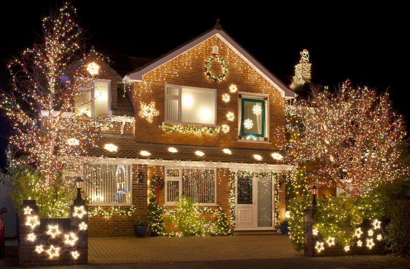 Holiday Lights Installation in Kansas City, KS